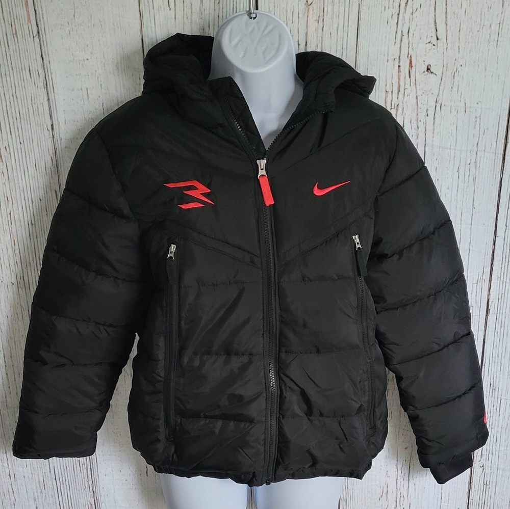 Nike coat kids large